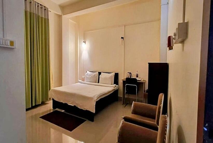 Hotel Shoolin Wood Hatikhuli Экстерьер фото